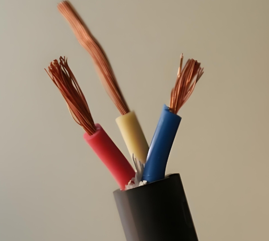 電線電纜的制造與大多數(shù)機(jī)電產(chǎn)品的生產(chǎn)方式是不同的.jpg 電線電纜的制造與大多數(shù)機(jī)電產(chǎn)品的生產(chǎn)方式是不同的.jpg